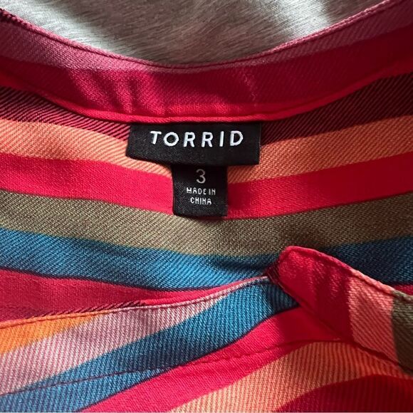 Torrid Harper Gauze Multicolor Stripe Button Down Sleeveless Top - Picture 9 of 10